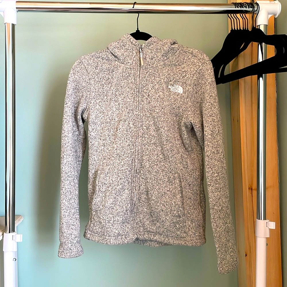 Women’s used small THE NORTH FACE grey zip up.